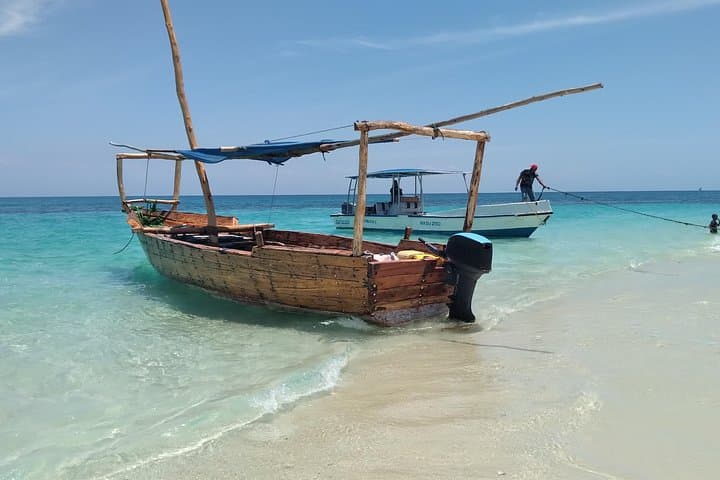Safari Blue Zanzibar: Full-Day Dhow Trip to Sandbank, Snorkel & Lagoon photo 3