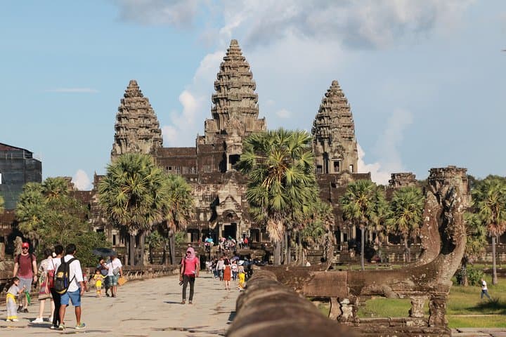 Angkor Highlights: Siem Reap 2-Night, 3-Day Temple Tour photo 4