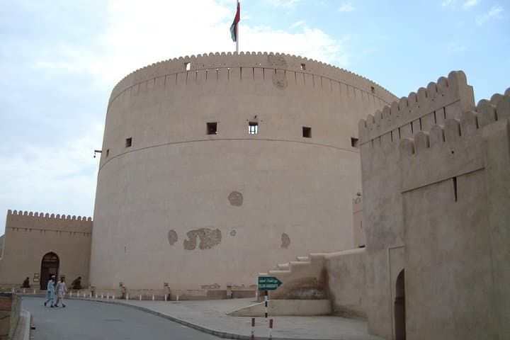 Explore Nizwa: Full-Day Forts, Souqs & Jabreen Castle from Muscat photo 6