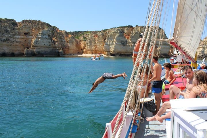 half-day-sailing-bay-of-lagos-ponta-da-piedade-lunch photo 3