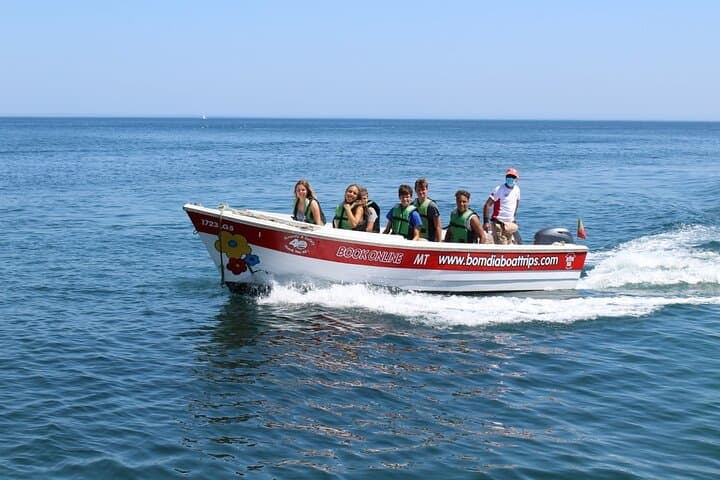 half-day-sailing-bay-of-lagos-ponta-da-piedade-lunch photo 6