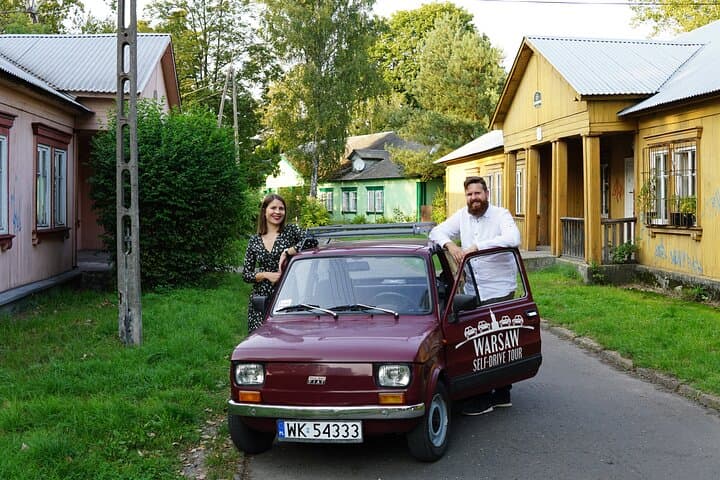 Drive a Retro Fiat 126p Through Warsaw’s Hidden Corners photo 4