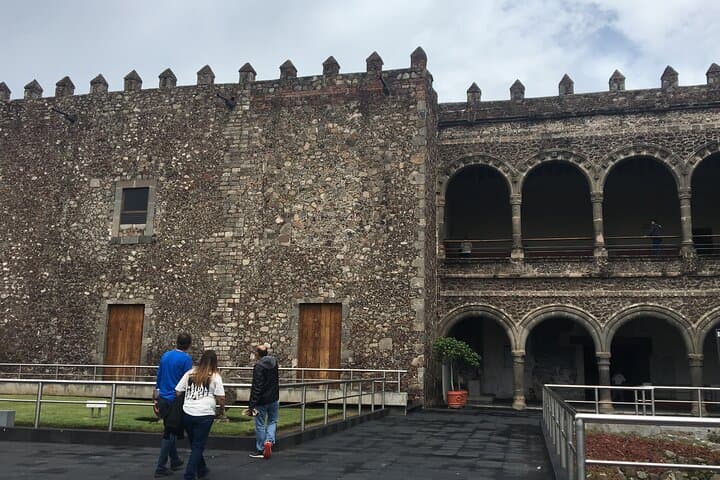 Private Taxco and Cuernavaca Day Tour from Mexico City