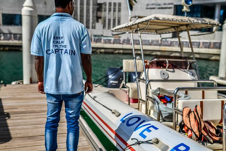 Dubai Love Boat Speedboat Tour — 90-Minute Coastal Cruise & Sightseeing photo 4