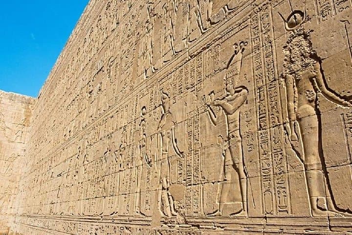 Aswan to Edfu by Train: Horus Temple Day Trip Guide photo 5