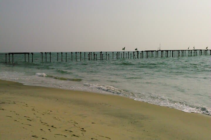 Sunset Coastal Bike Ride in Alappuzha: Lighthouse, Markets & Beaches photo 4