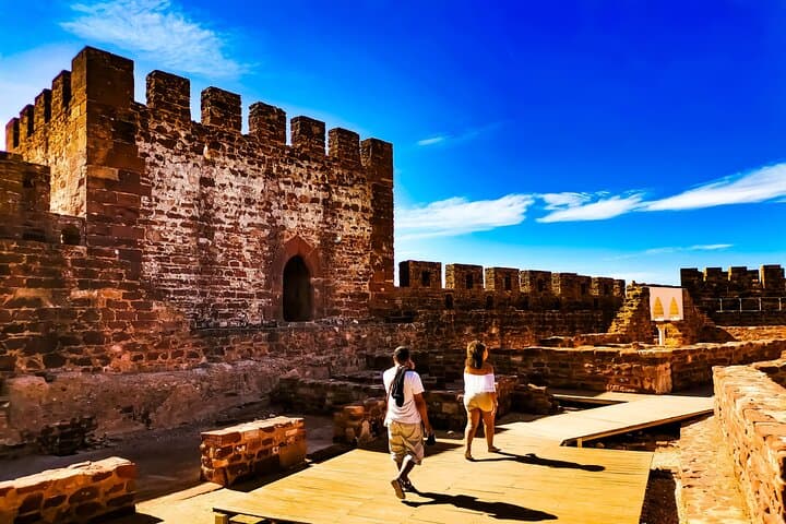 Silves & Monchique Day Tour: Castle, Foia Summit & Algarve Wine Tasting