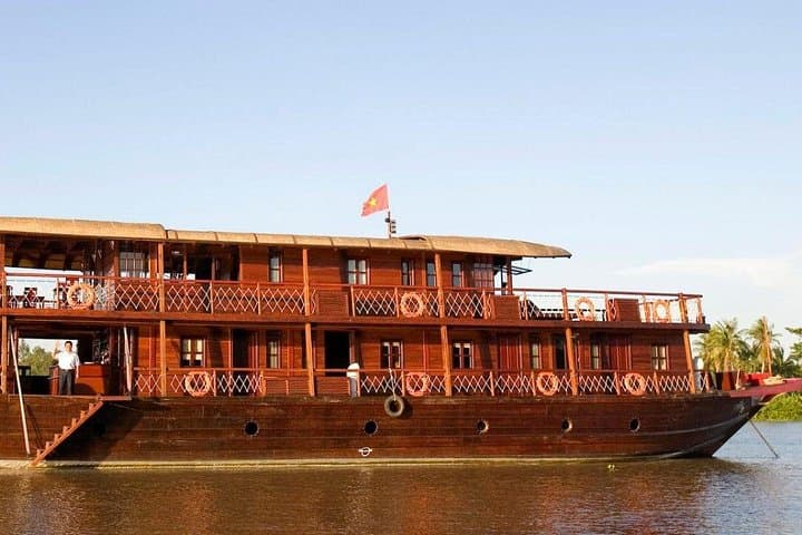 Mekong Eyes 2-Day Mekong Delta Cruise: Cai Be to Can Tho River Voyage photo 2