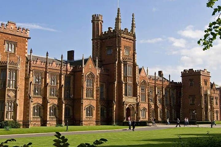Belfast in a Day: Private Driver-Guided History and City Highlights photo 6