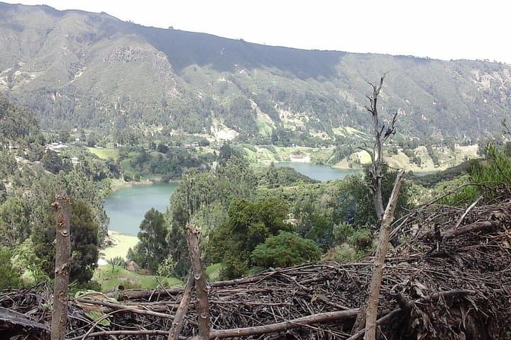 Wonchi Crater Lake Full-Day Trek: Boat to Island Monastery & Hot Springs photo 4