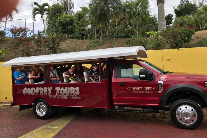 Full-Day Private Saint Thomas Excursion — Crown Mountain, Magens Bay & Drake's Seat