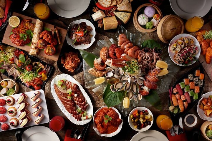Dubai VIP Helicopter Tour and Atlantis Saffron Dinner photo 5