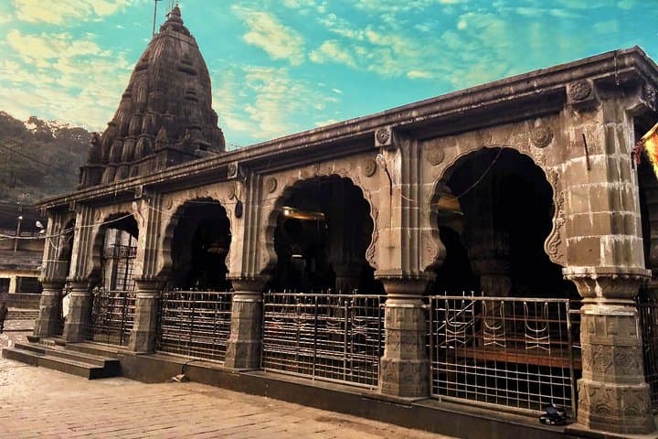 Pune to Bhimashankar Jyotirlinga: 2-Day Pilgrimage, Trek & Wildlife Sanctuary photo 2