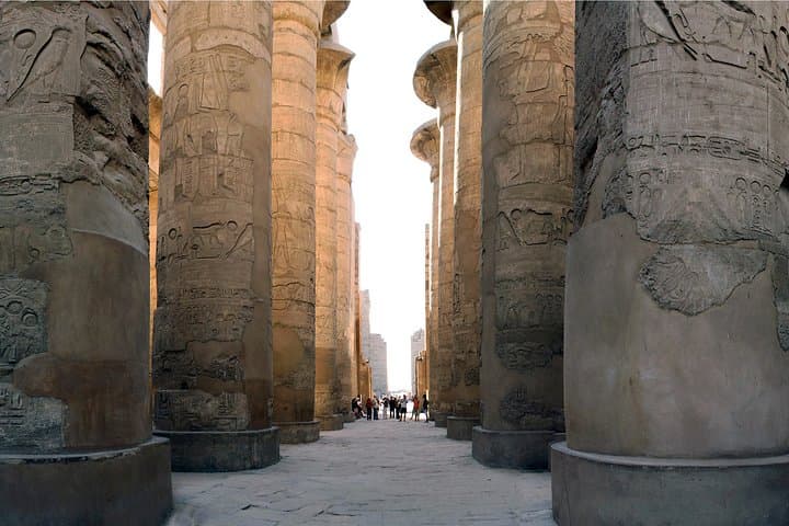 Aswan to Luxor: 2-Night Nile Cruise with Hot-Air Balloon and Ancient Temples photo 1