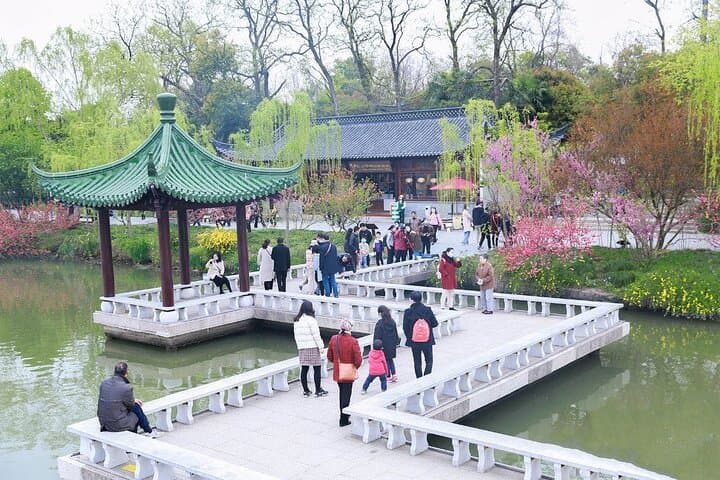 Private Yangzhou Day Trip from Shanghai — Slender West Lake, Daming Temple & Geyuan Garden photo 1
