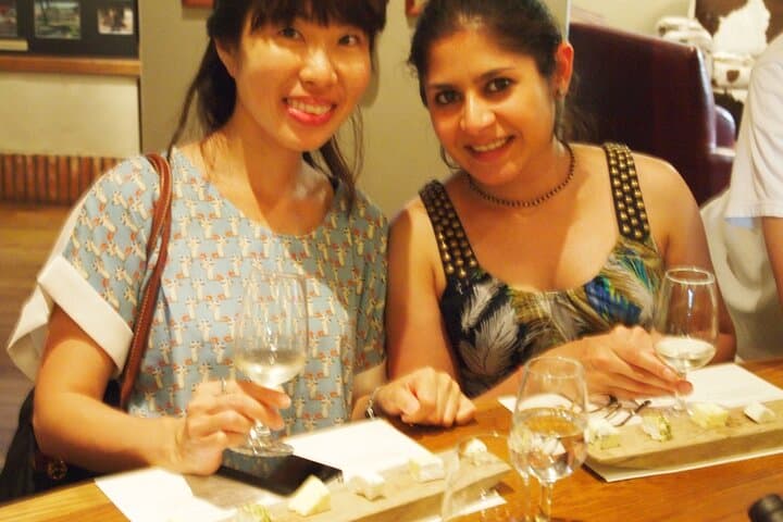 Hemel en Aarde Private White Wine Tour from Hermanus — Walker Bay Tastings & Coastal Drive photo 3