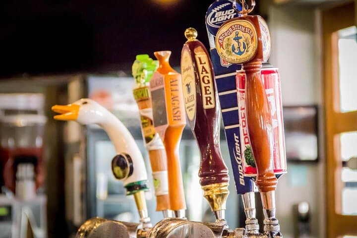 Sip and Stroll: Charleston History and Hops Walking Tour