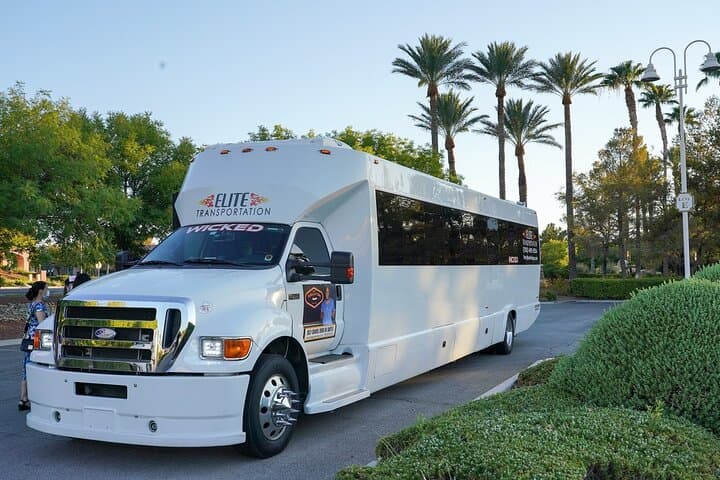 Comedy Show on Wheels in Las Vegas: Private Party Bus Experience