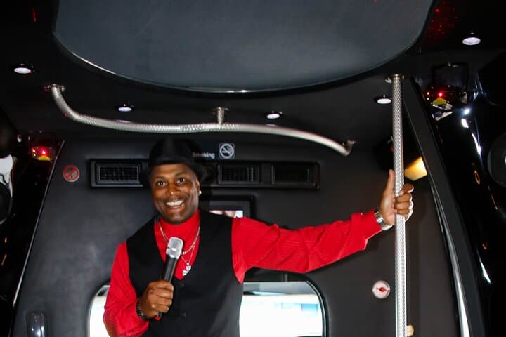 Comedy Show on Wheels in Las Vegas: Private Party Bus Experience photo 4