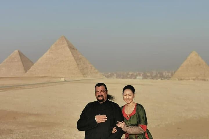 Day Trip from Sharm El Sheikh to the Pyramids and Egyptian Museum photo 2