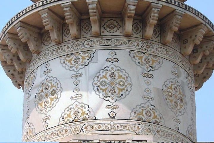 Full-Day Express Train to Agra: Taj Mahal, Agra Fort & Mehtab Bagh from New Delhi photo 3