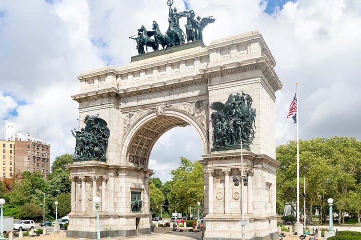 Private Brooklyn Sightseeing Tour — 6-Hour Driver-Guide from NYC photo 5