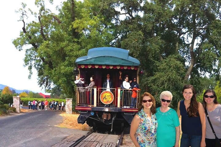 Glamorous Napa Wine Train Dining: Private Day Trip from San Francisco photo 6
