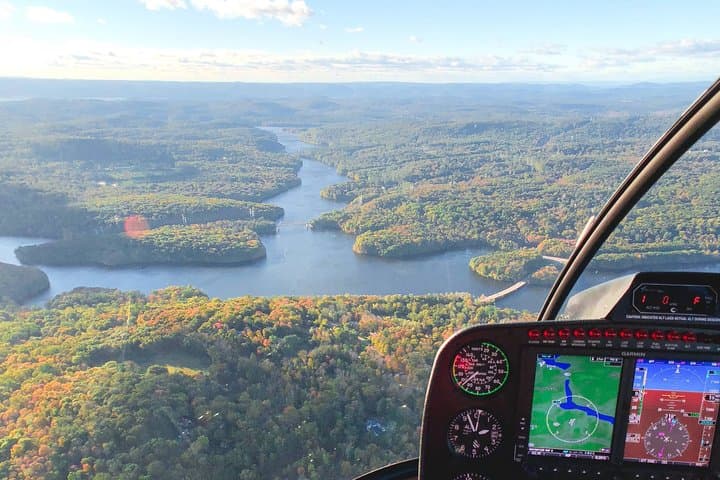 Above the Blaze: Hudson Valley Fall Foliage Helicopter Tour from Westchester photo 5