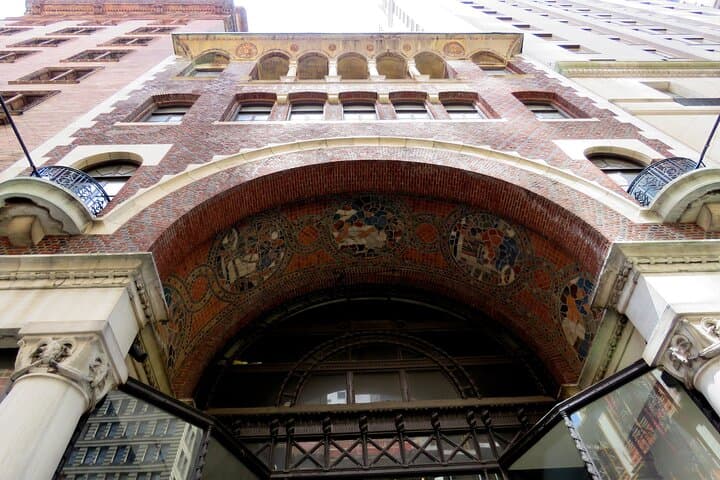 Philadelphia Architecture GPS Audio Tour: See Every American Style in 90–120 Minutes
