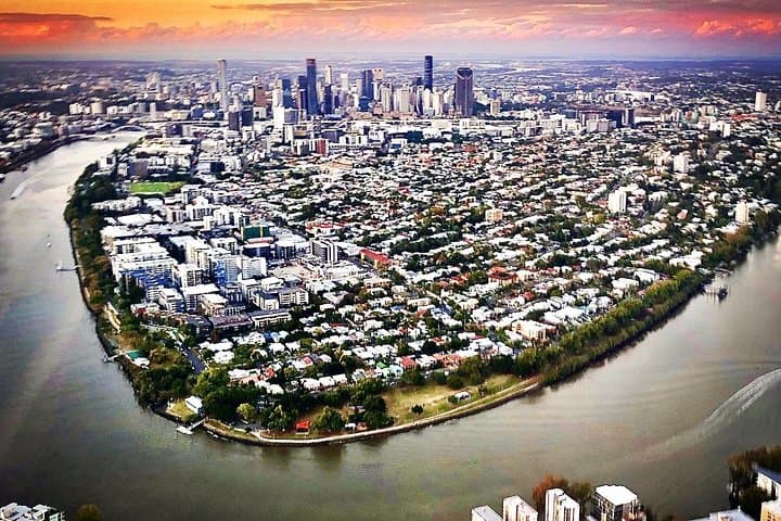 Sunset Helicopter Tour Over Brisbane CBD and Mt Coot-tha photo 2