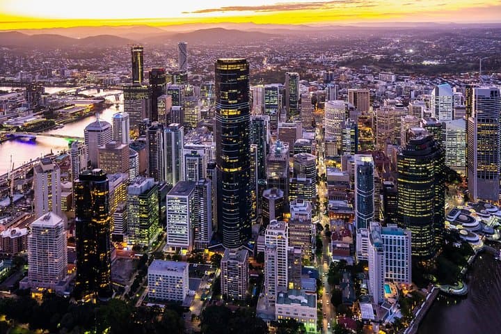 Sunset Helicopter Tour Over Brisbane CBD and Mt Coot-tha photo 4