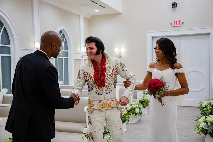 Elvis Weddings on the Las Vegas Strip: Bliss Chapel Ceremony Guide photo 2