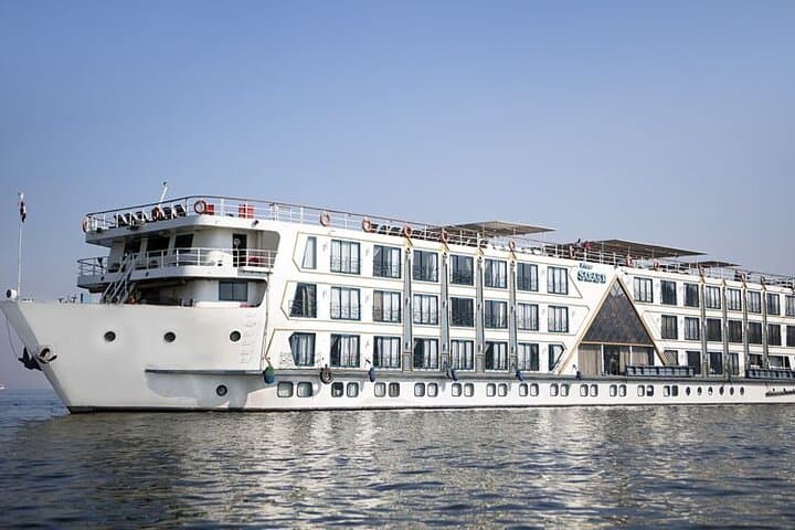 Sailing the Pharaohs' Highway: 4-Day Nile Cruise from Aswan to Luxor & Abu Simbel