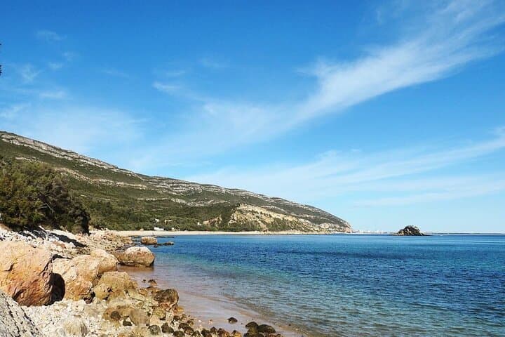 Three Castles of Arrábida: Setúbal, Palmela & Sesimbra Private Day Tour photo 6
