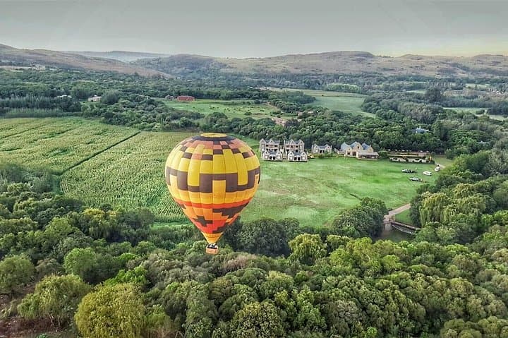 Sunrise Balloon Flight Over the Cradle of Humankind photo 3