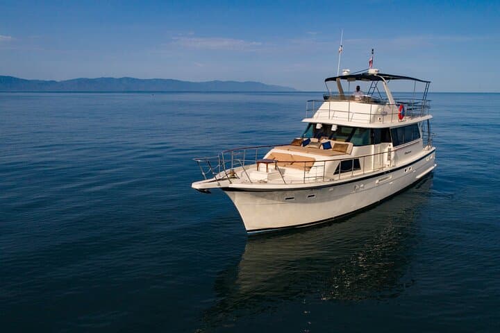 Hatteras 58 Luxury Yacht Charter in Puerto Vallarta & Nuevo Nayarit — Snorkel, Whale Watching & Private Beaches