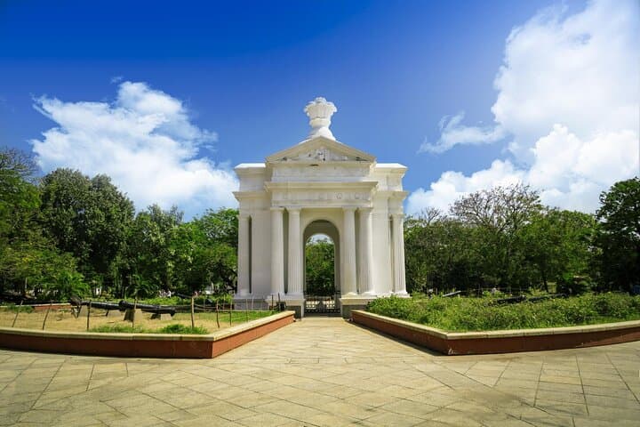 Discover South India: Chennai to Mahabalipuram Adventure photo 2
