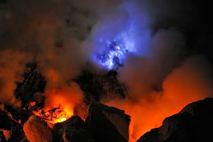 Bromo Sunrise, Ijen Blue Fire & Madakaripura Waterfall: 3-Day East Java Photography Tour photo 2