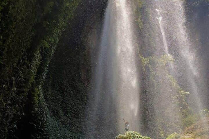 Bromo Sunrise, Ijen Blue Fire & Madakaripura Waterfall: 3-Day East Java Photography Tour photo 3