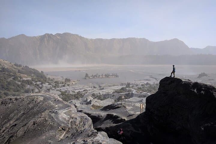 Bromo Sunrise, Ijen Blue Fire & Madakaripura Waterfall: 3-Day East Java Photography Tour photo 4