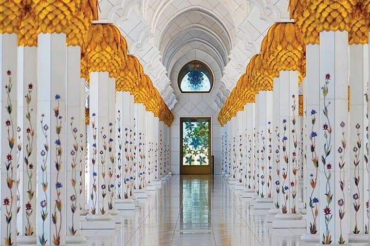 Private Sheikh Zayed Mosque Tour from Dubai — Abu Dhabi Day Trip & Cultural Visit photo 2
