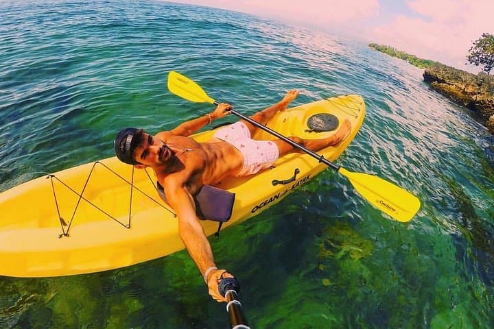 Sea Kayaking and Snorkeling in Samaná Bay to Cayo Levantado photo 1