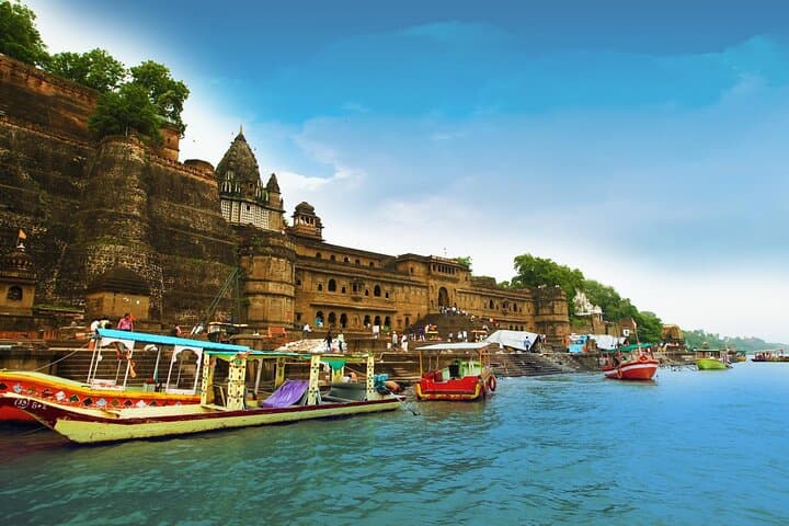 3-Day Jyotirlinga Pilgrimage and Mandu Forts: Private Guided Tour from Indore photo 2