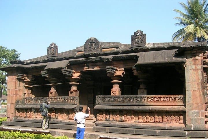 Goa to Belgaum: 2-Day Cultural Tour & Vajrapoha Waterfall Trek