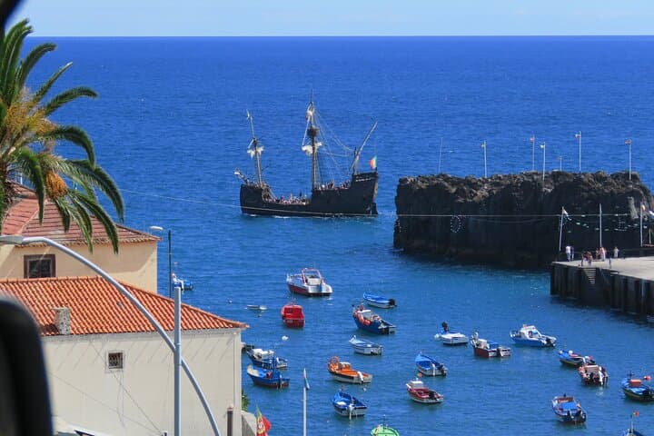Cabo Girão Skywalk, Vineyards and 4x4 Landscapes Day Tour in Madeira photo 4