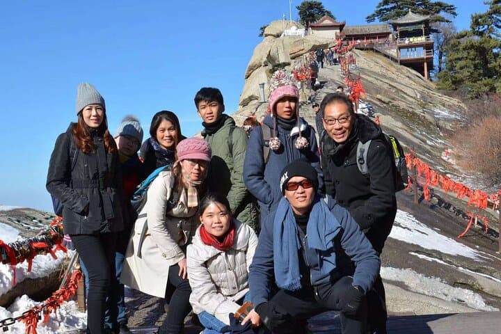Privately Guided Hike on Mt. Hua (Huashan) — Day Trip from Xi'an