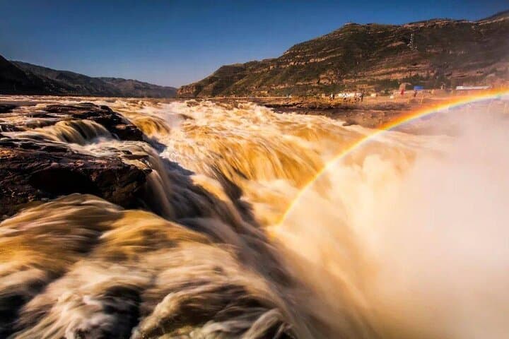 Hukou Waterfall Day Trip from Xi'an: Private Tour to China's Mighty Yellow River Falls photo 4