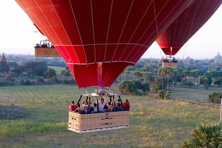 Sunrise Hot-Air Balloon Flight Over Bagan's Ancient Temples photo 3