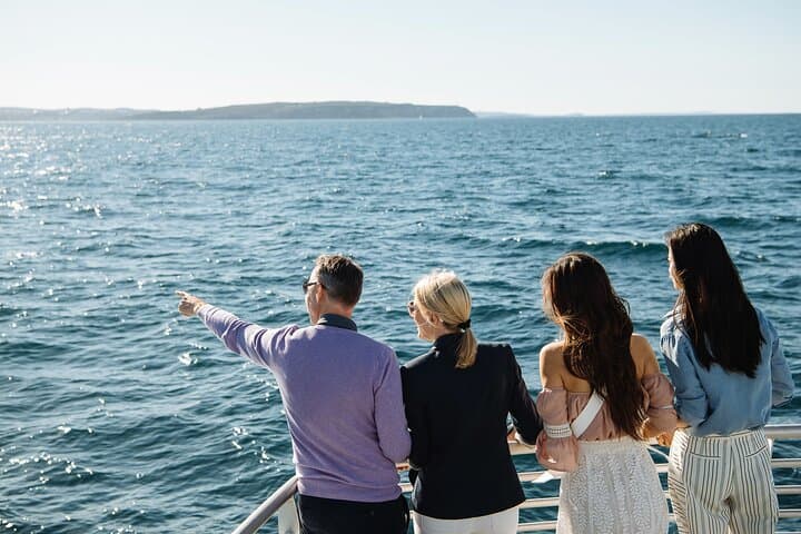 Sydney Whale Watching and Taronga Zoo Combo — Whale Cruise + Zoo Entry photo 4