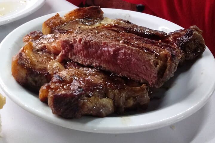 Private Buenos Aires City Sightseeing Tour — Tango, Architecture & Local Flavors photo 3